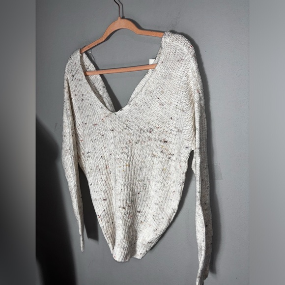 NWT Francesca’s Harper Heritage SZ S Knot Back Sweater - Picture 8 of 9